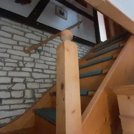 Im Traumhaus 아파트 *